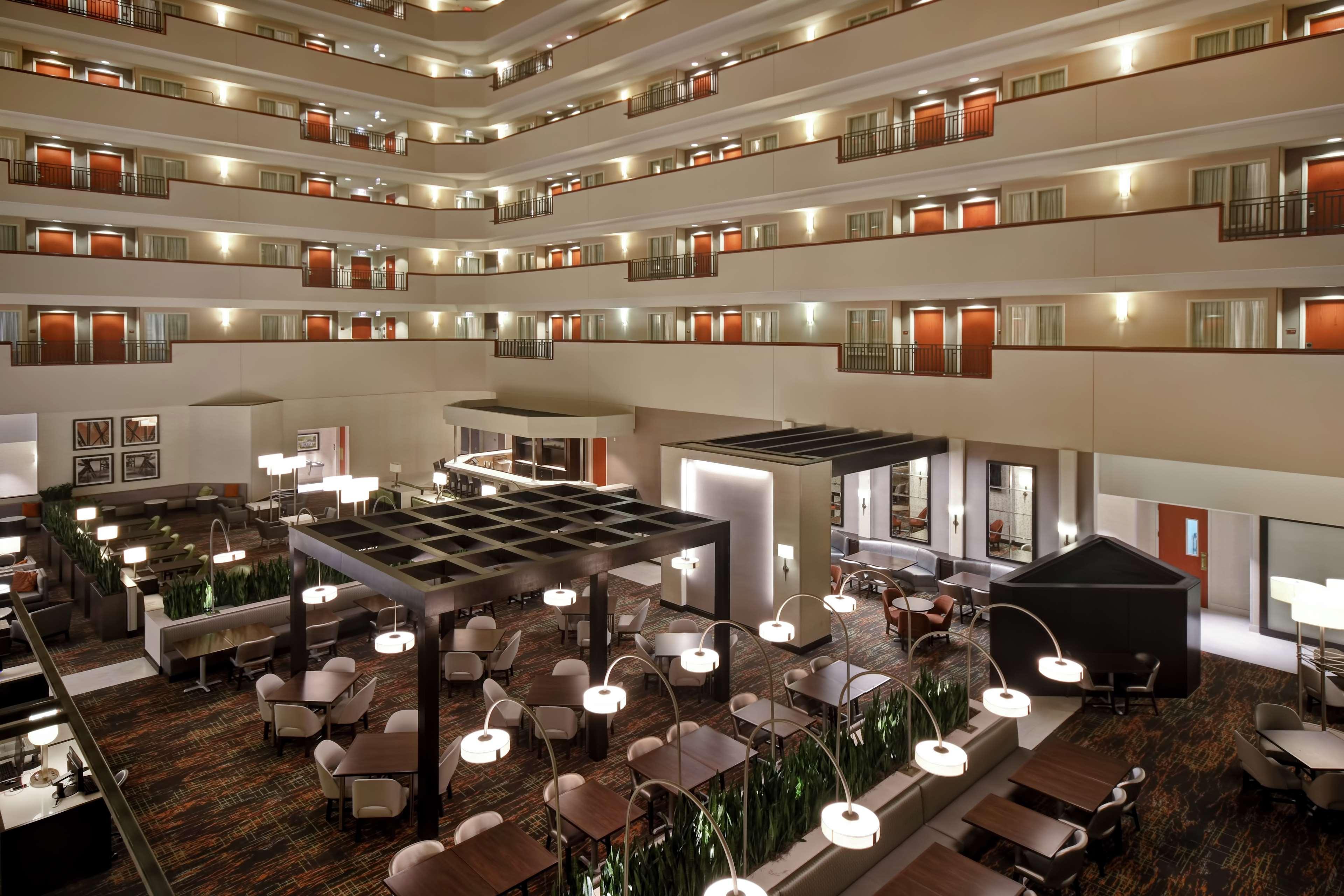 Embassy Suites Little Rock Buitenkant foto