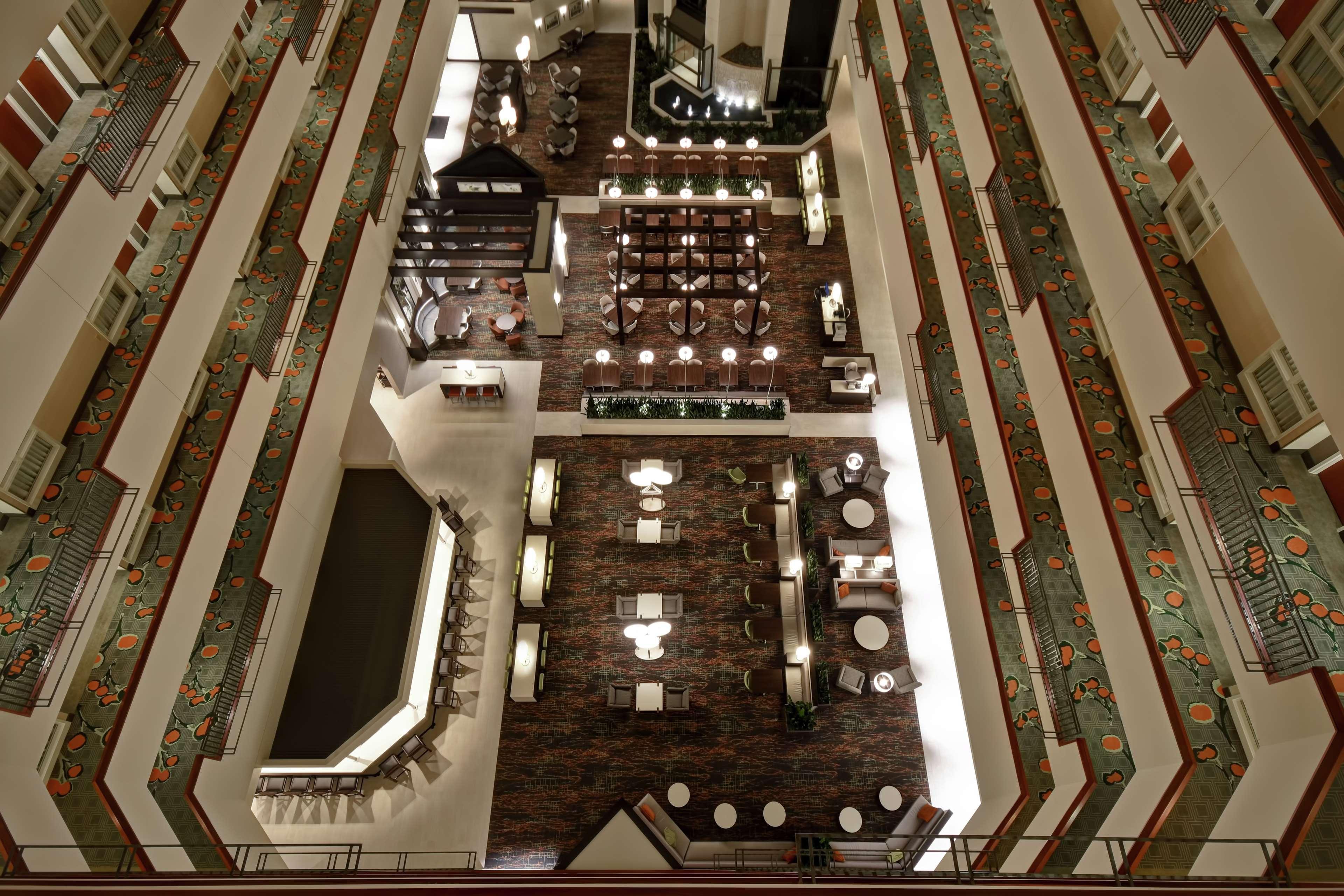Embassy Suites Little Rock Buitenkant foto