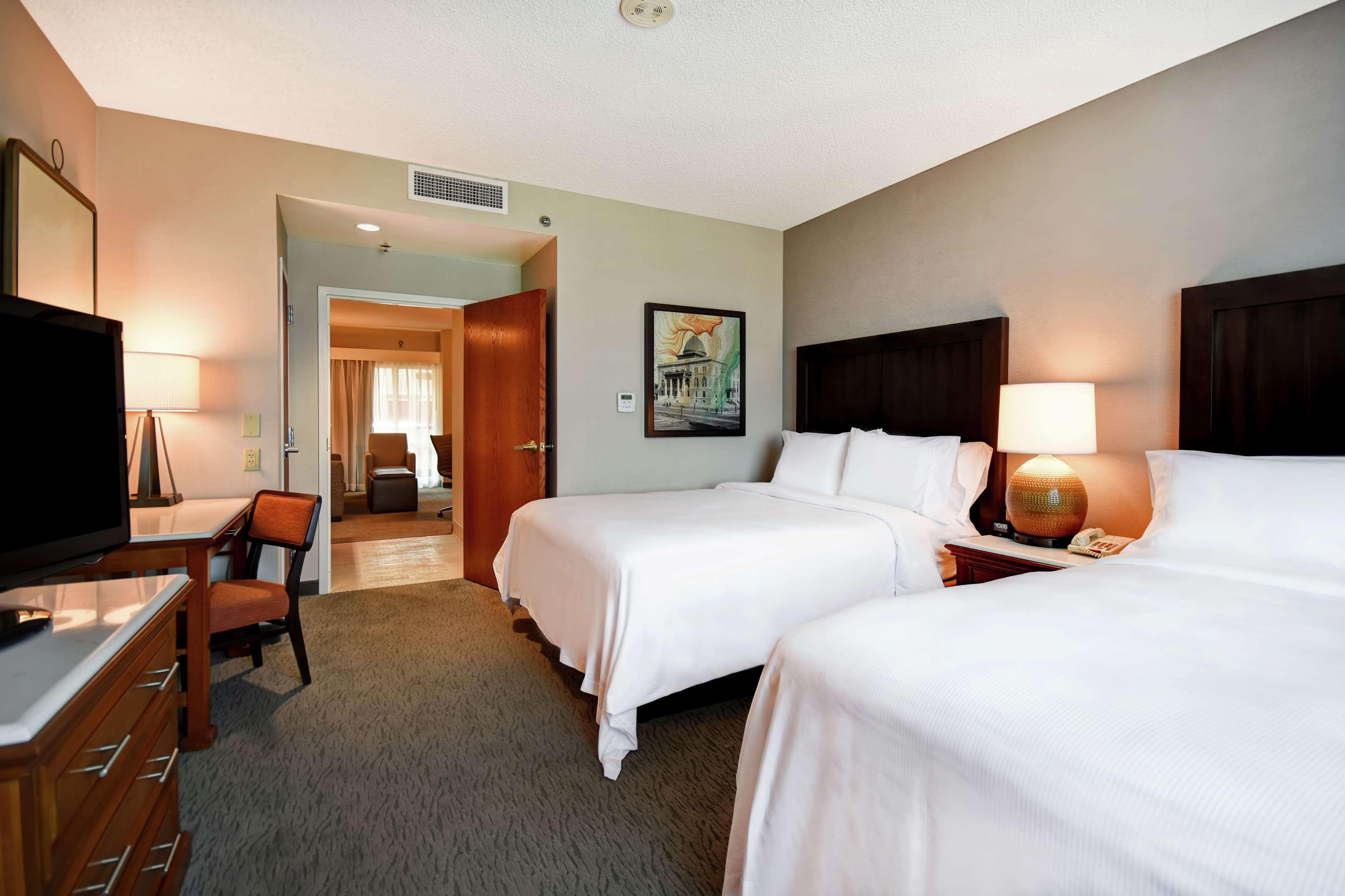 Embassy Suites Little Rock Buitenkant foto
