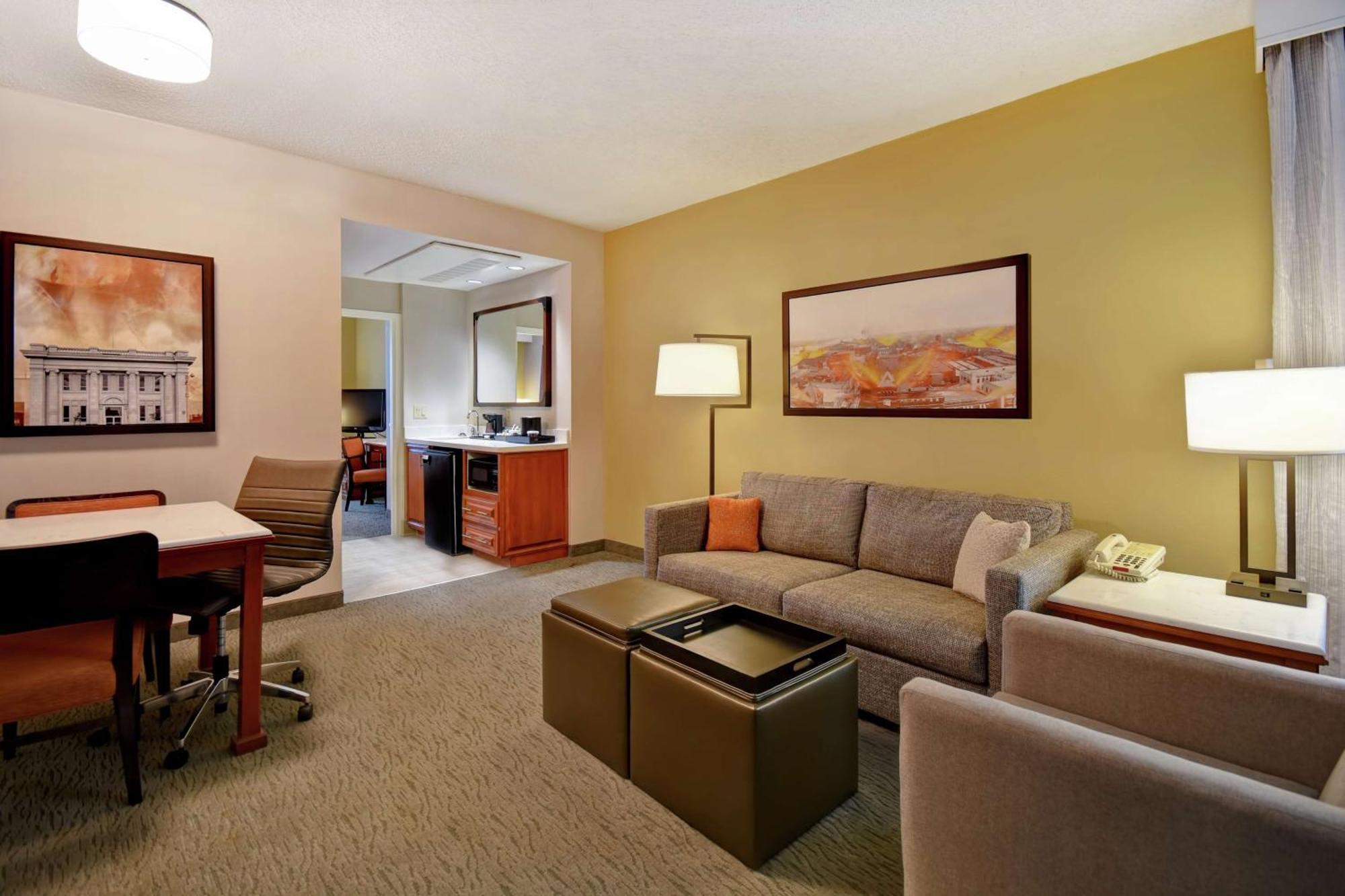 Embassy Suites Little Rock Buitenkant foto
